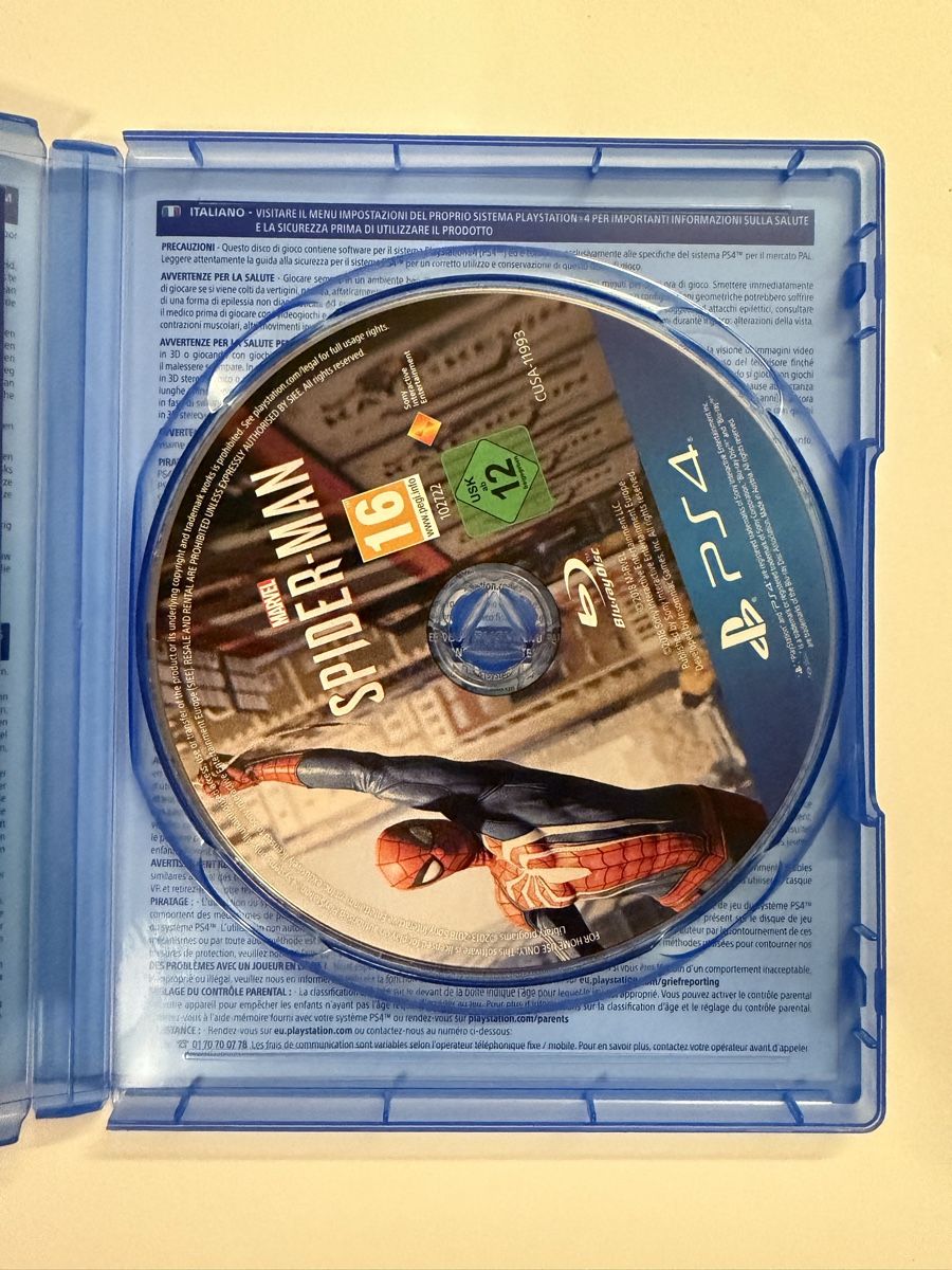 Sony Jeux: Marvel’s Spiderman Ps4 Game – D'occasion à Hendschiken par Jamie2006 2