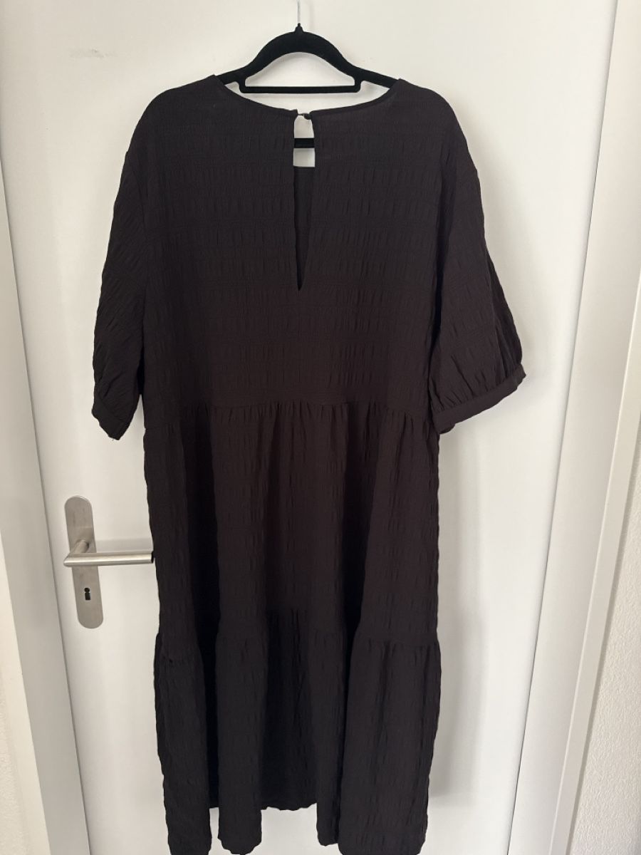 Kleider: Damen Kleid schwarz Grösse XL – Neu (gemäss Beschreibung) aus Pfaffhausen von Beli94 1