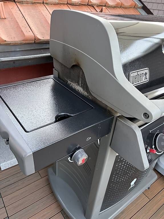 Weber Grils: Weber Spirit E-330 Classic Gasgrill – D'occasion à Cham par ivin82 4