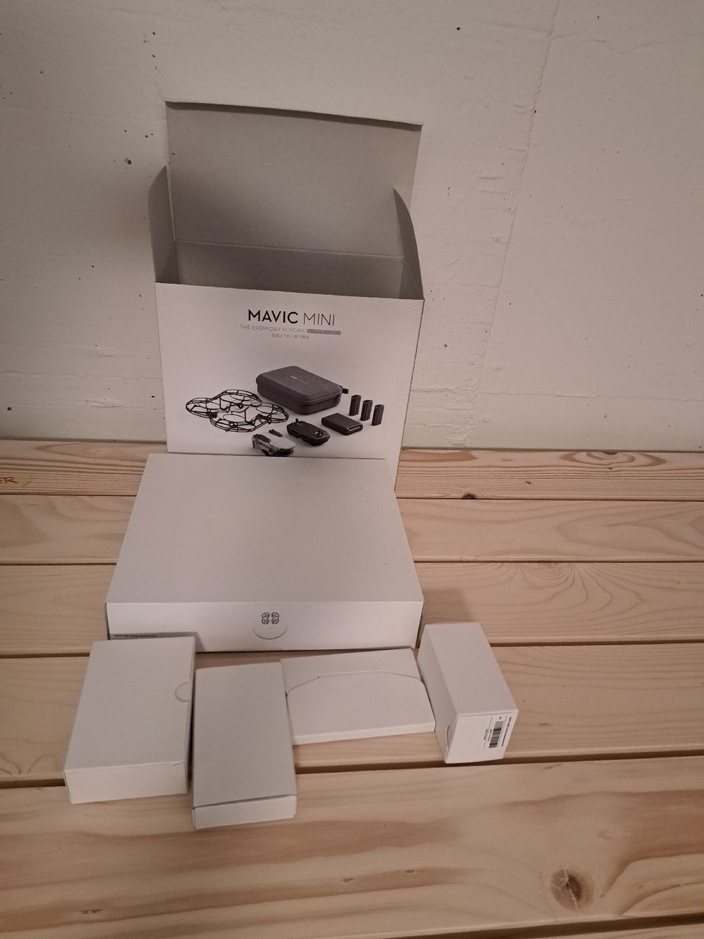 DJI Camcorder: DJI Mavic Mini Fly More Drone defekt  – Gebraucht aus Geuensee von hugo-habicht