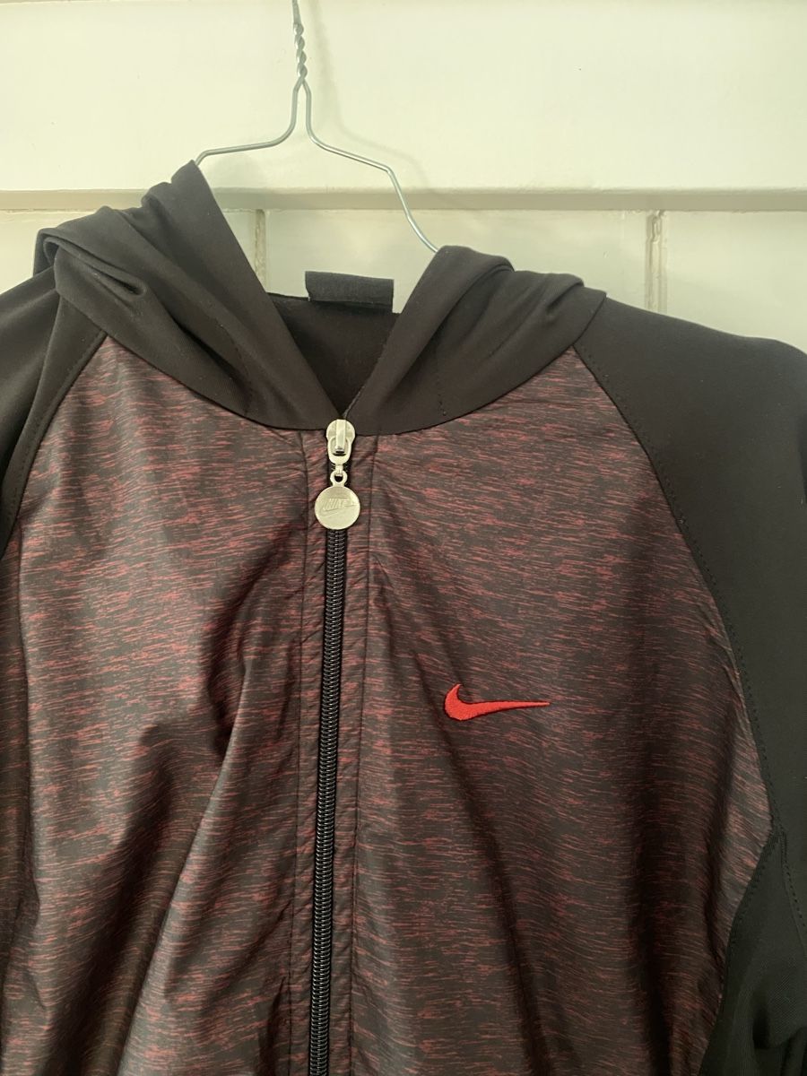 Nike Jacken: Nike Trainingsjacke Jacke L – Gebraucht aus Muri b. Bern von jan_jr2w 1