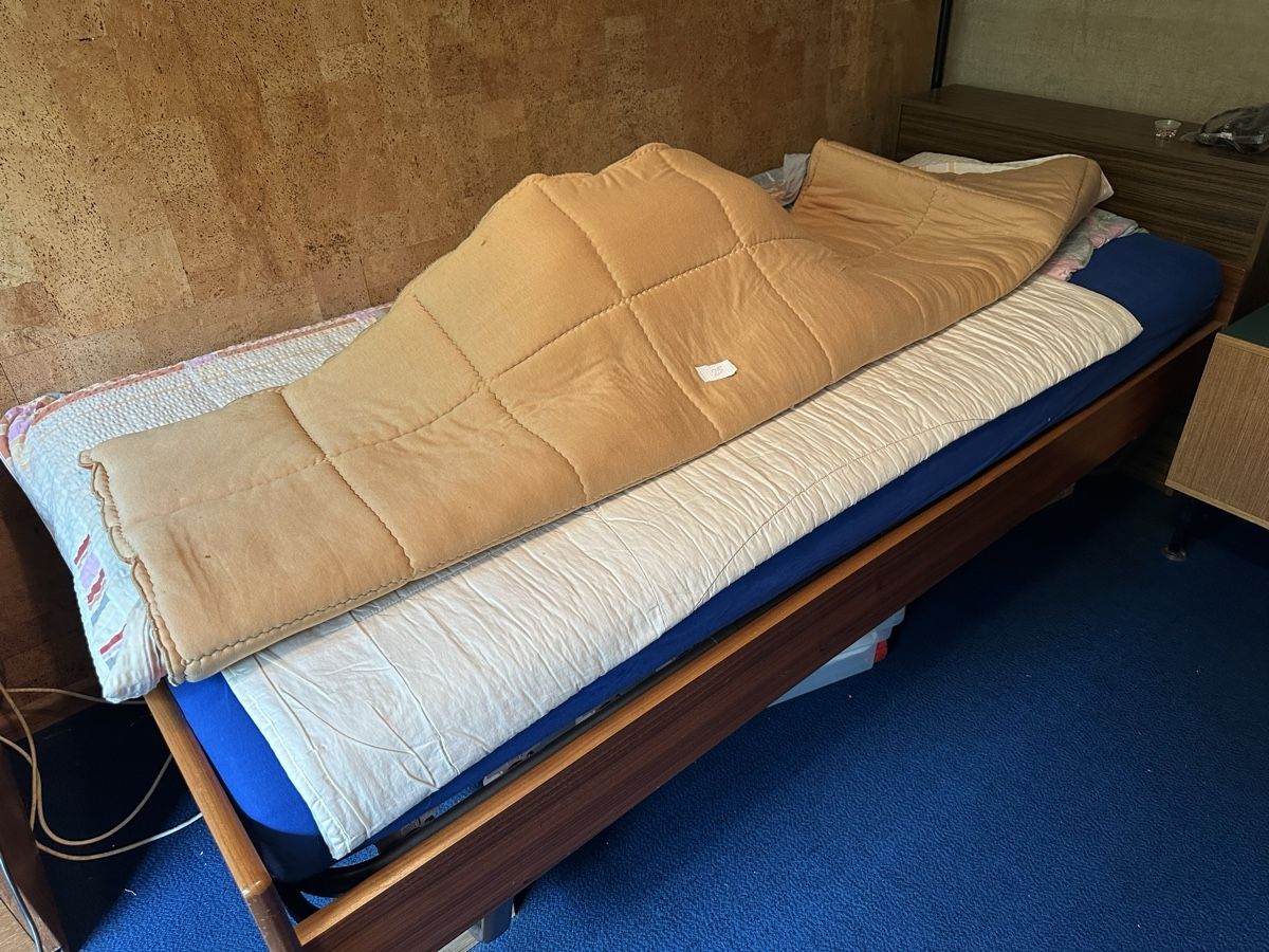 Lits: Bett – D'occasion à Zeihen par Chrutzelriet