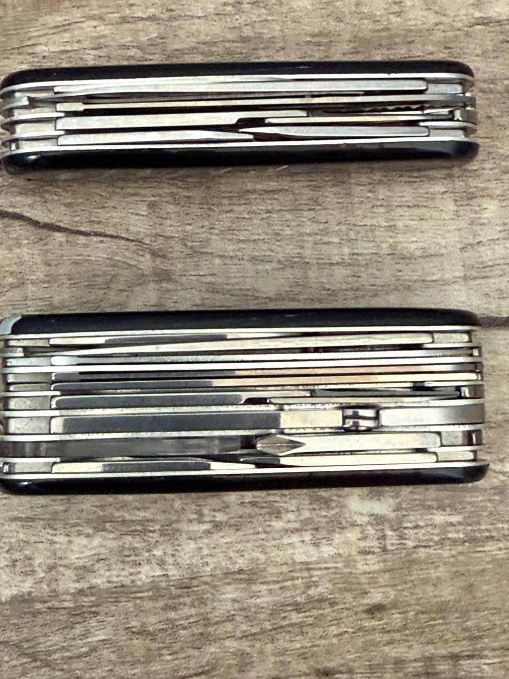 Victorinox Coltelli tascabile: Victorinox seltene Tool for Generations – Nuovo (secondo la descrizione) da Wahlen b. Laufen venduto da MIG-25 1
