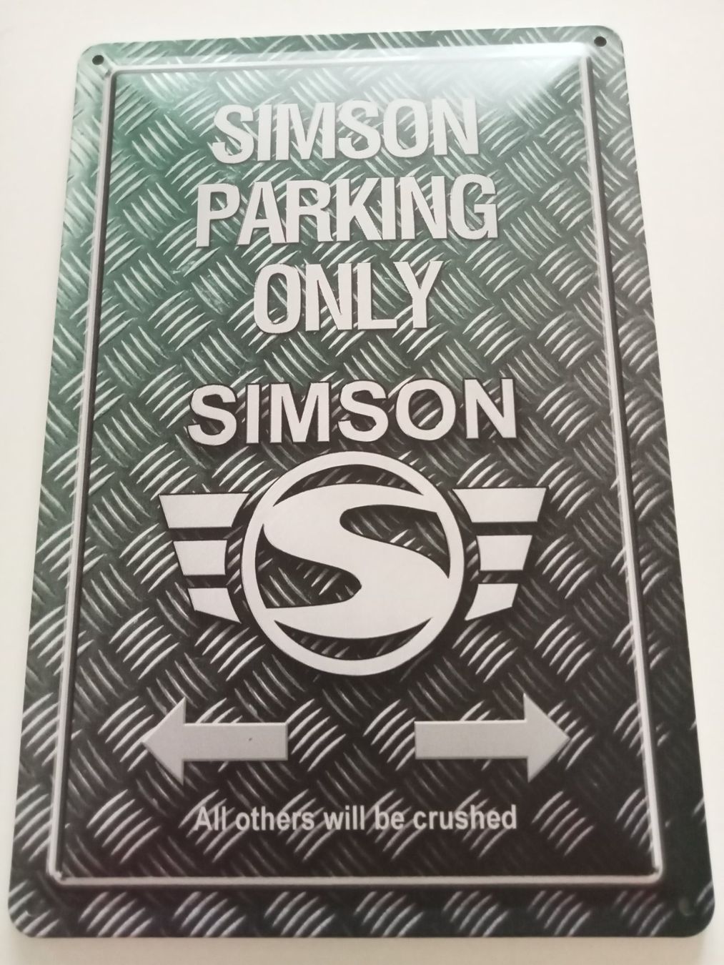 Simson Insegne: Metallic Blechschild-SIMSON-PARKING ONLY – Nuovo e nell'imballaggio originale da Rupperswil venduto da big-one-sale
