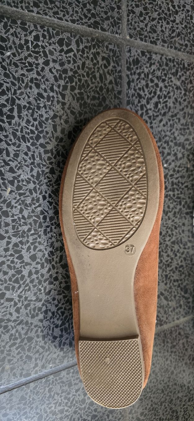 Scarpe da donna: Ballerinas braun Grösse 37 Damen – Usato da Seuzach venduto da K_N 1