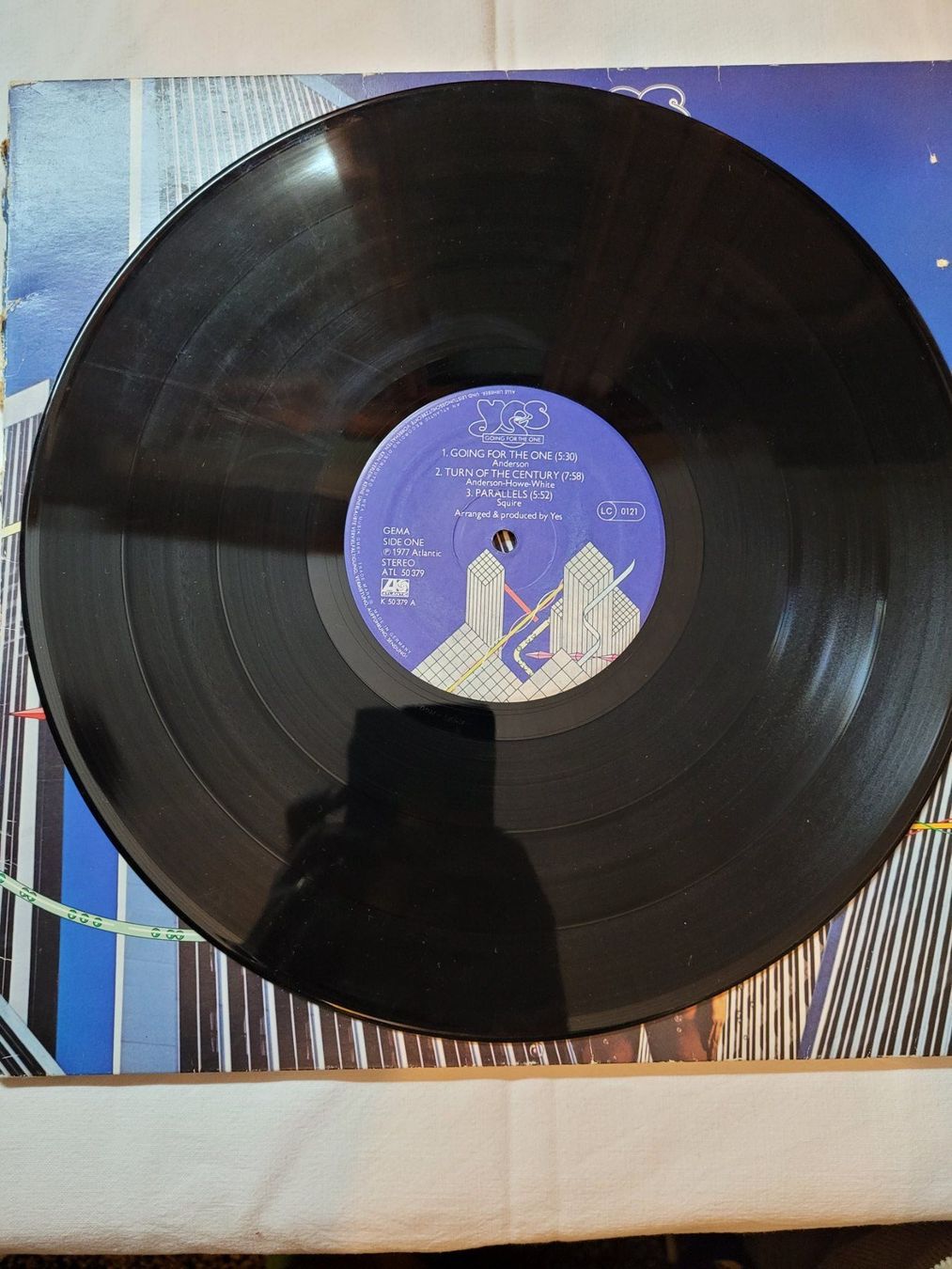 Dischi in vinile: Vinyle YES Going for the One – Usato da La Chaux-de-Fonds venduto da reu_kx5l 4
