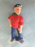Junge mit blauer Mütze Schleich Figur
