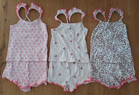 3er Set Pyjamas Mädchen - Grösse 110 / 116 (5 - 6 Jahre)