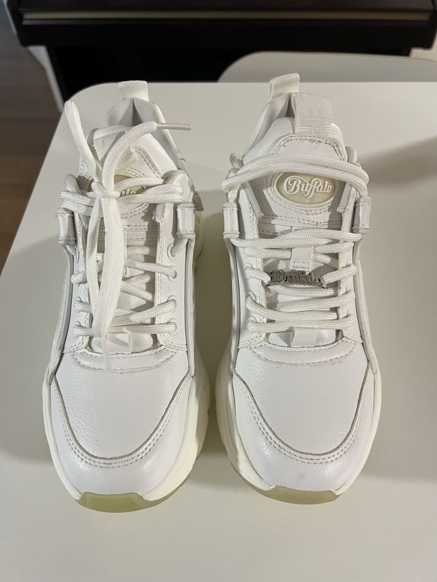 Buffalo Scarpe da donna: Buffalo Schuhe weiss – Nuovo (secondo la descrizione) da Lungern venduto da sabrinaming