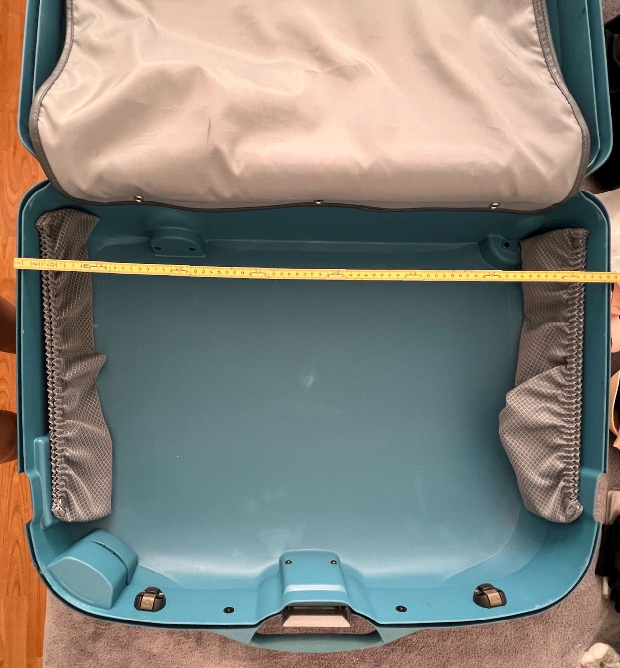 Samsonite Valigie: Samsonite Koffer / Rollkoffer 75x60cm – Usato da Lodrino venduto da Stema 4