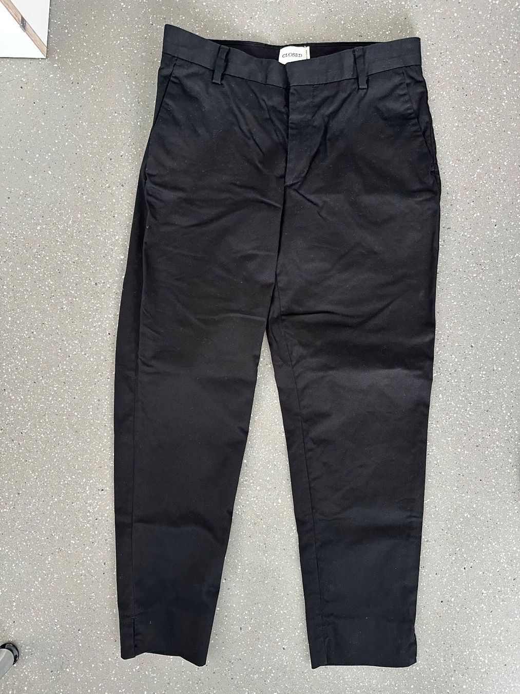 Closed Pantaloni: Elegante Hose von Closed – Usato da Männedorf venduto da 24sea