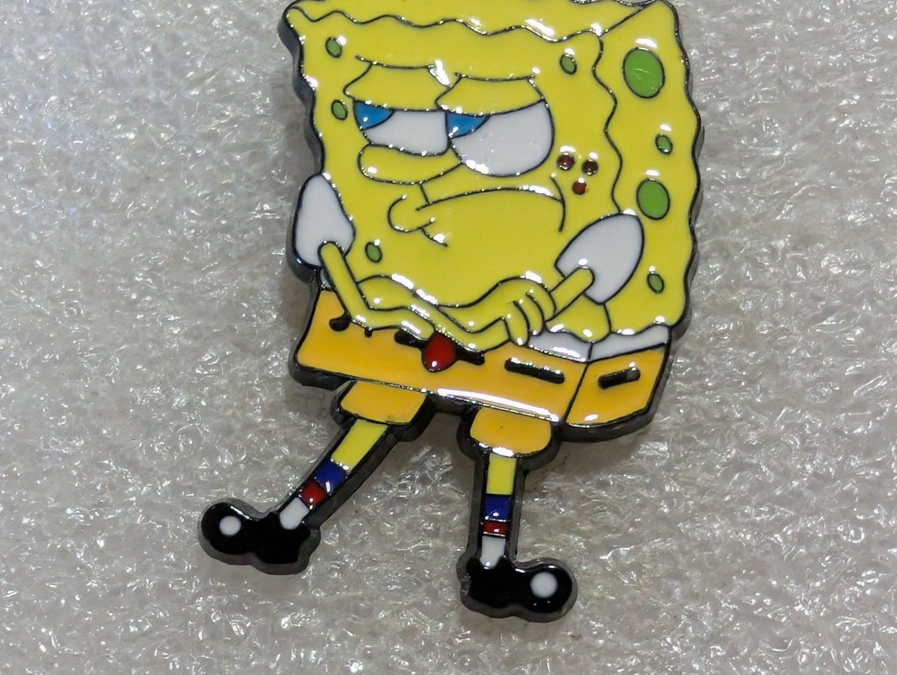 Placchette & Badge: Ansteckpin 16: Spongebob Schwammkopf – Usato da Oppligen venduto da Pin-Fall-Shop