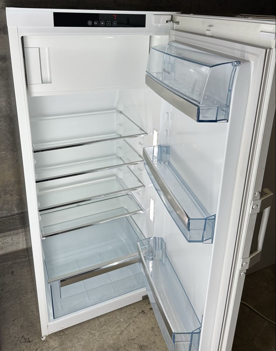 Frigoriferi: Electrolux Kühlschrank – Usato da Pieterlen venduto da kra_s8rv 1
