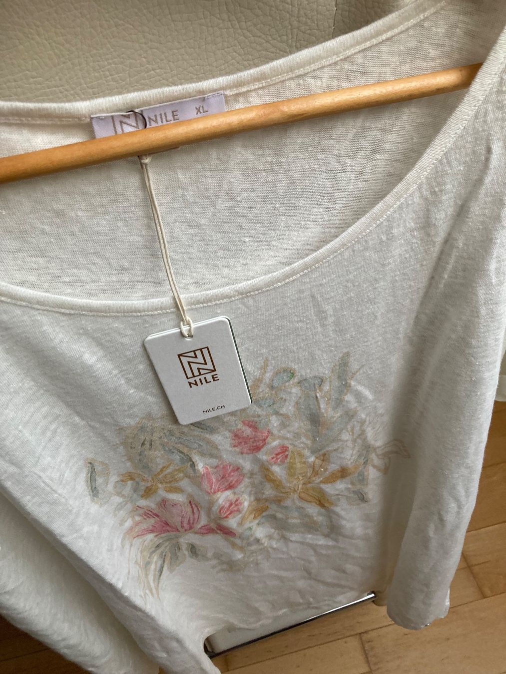 Nile T-Shirts: Nile Leinen T-Shirt Gr.XL – Neu und originalverpackt aus Unterägeri von Jutka_04 1