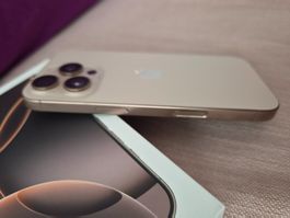 Apple iPhone 16 Pro 128GB full Box Gold Top Zustand