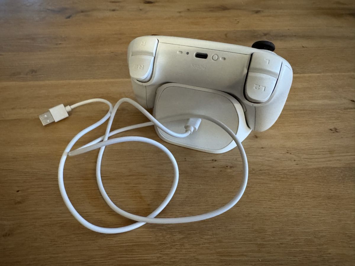8BitDO Controller: 8Bit Do Controller Switch – Gebraucht aus Ichertswil von EldenLord 1