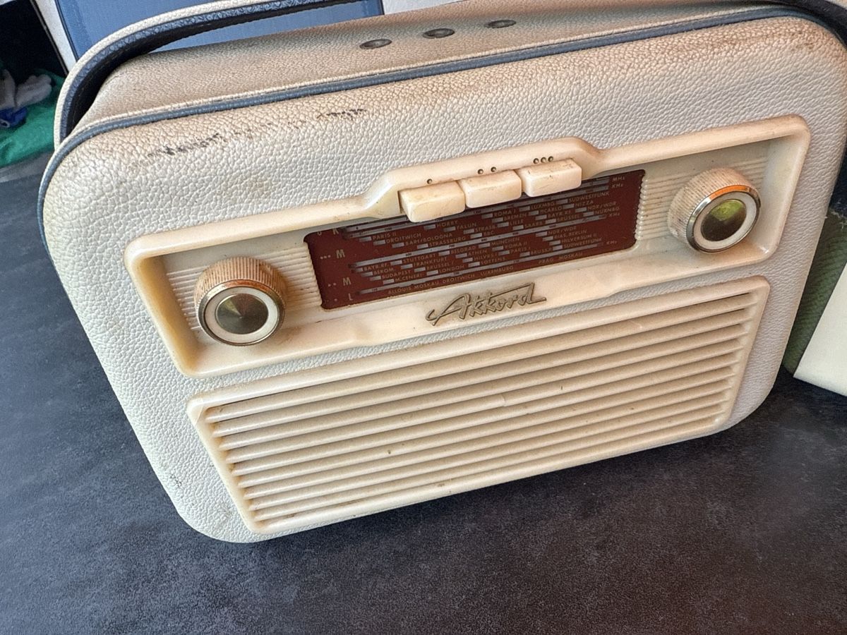Philips Radios: Vintage Radio – Gebraucht aus Horriwil von Carrera68 1