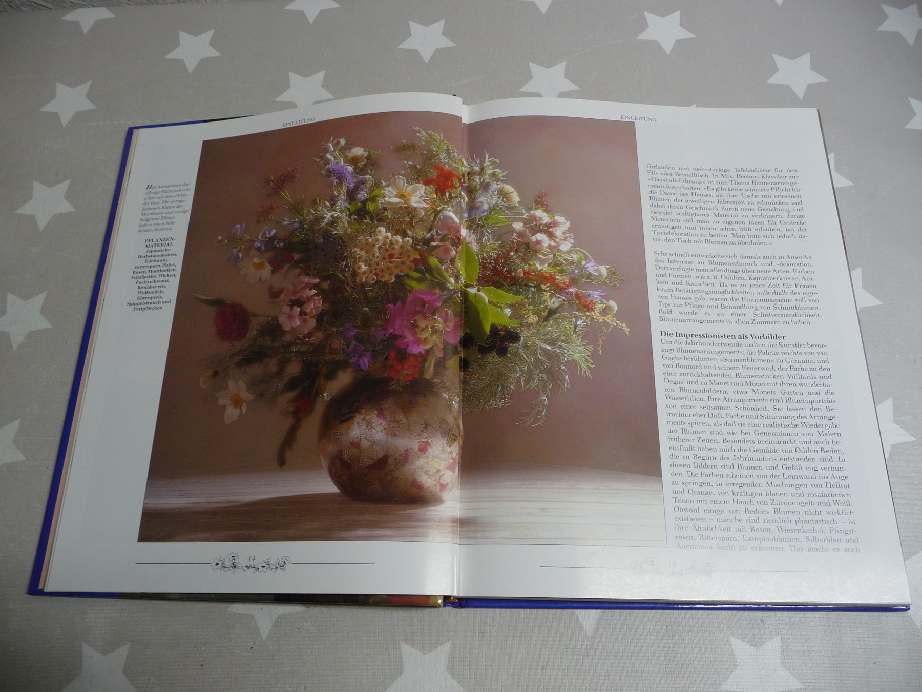 Libri: Buch: Blumen Arrangements Malcom Hillier – Usato da Rafz venduto da Powacaddy 2