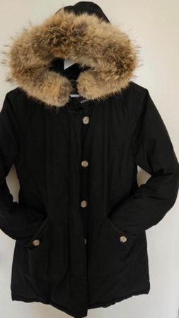 Woolrich donna, giacca invernale nera con cappuccio L