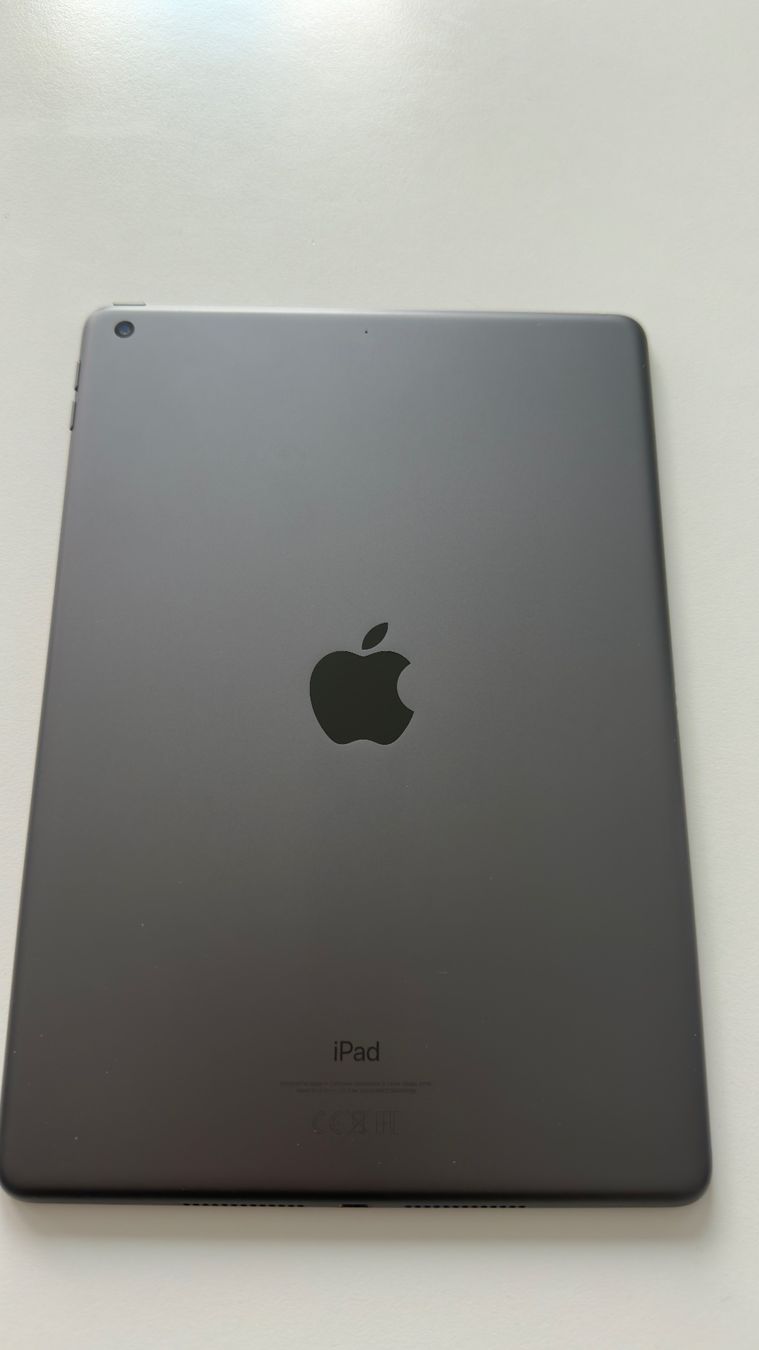 Apple Tablet PC: Apple iPad (7.Generation) – Usato da Herisau venduto da Kosta_5 1