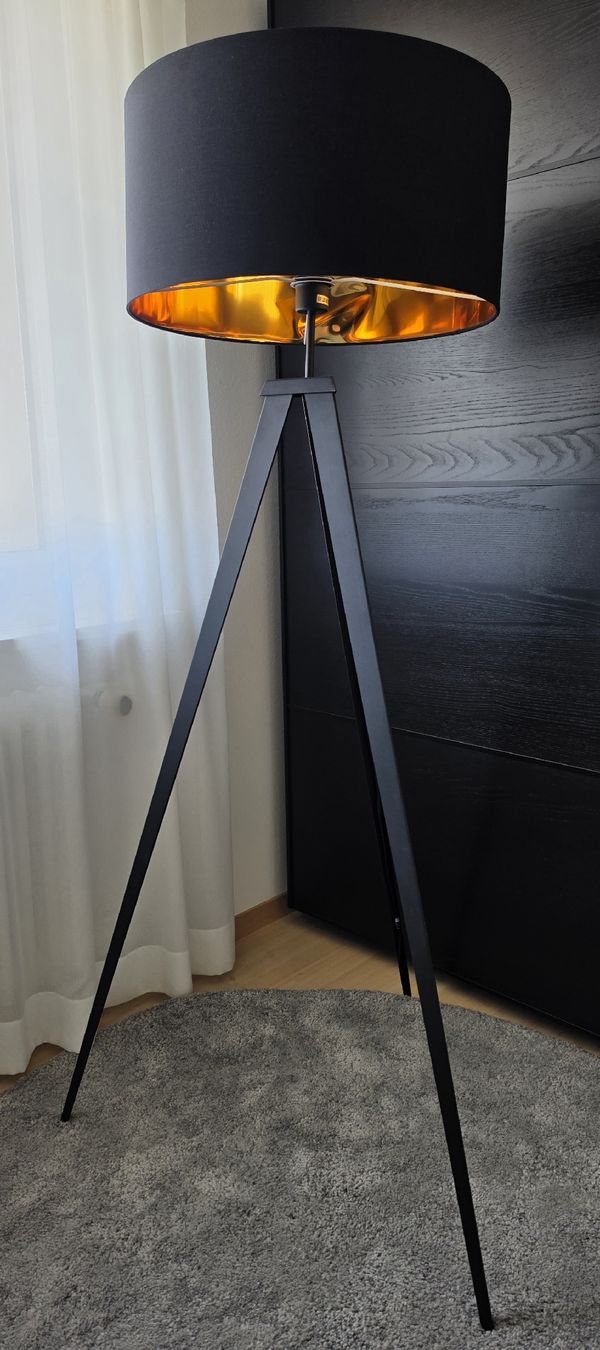 Lampen: Stehlampe Tripod  – Neu (gemäss Beschreibung) aus Boniswil von Braaap1312