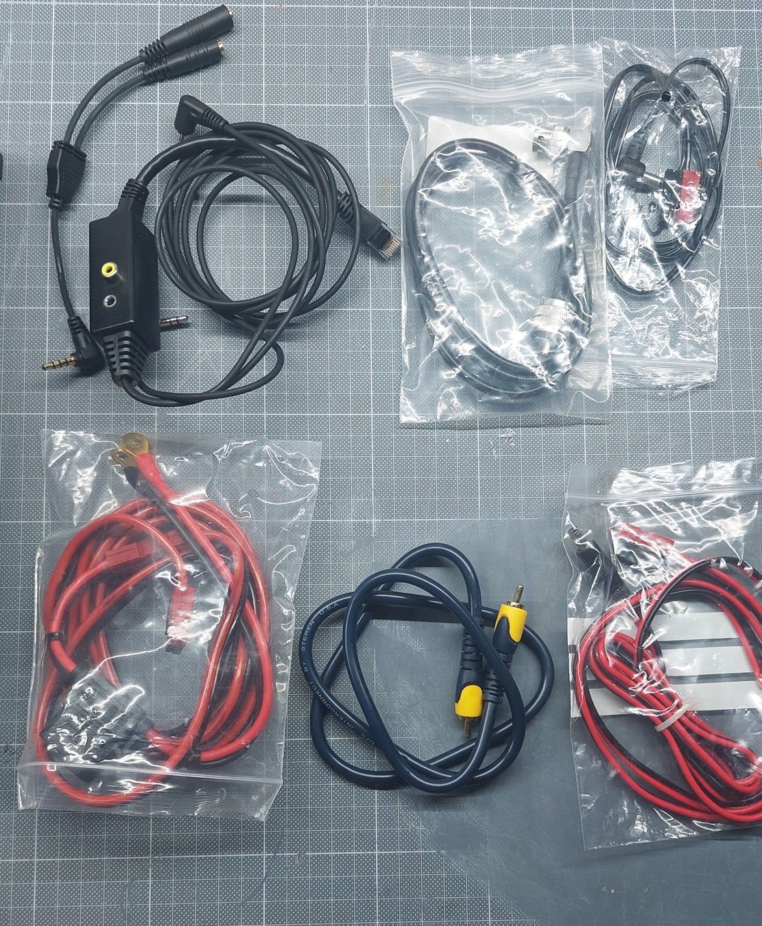 Radiocomunicazione: Elecraft KX3 und KXPA-100 – Usato da Oberentfelden venduto da Tthiele 5