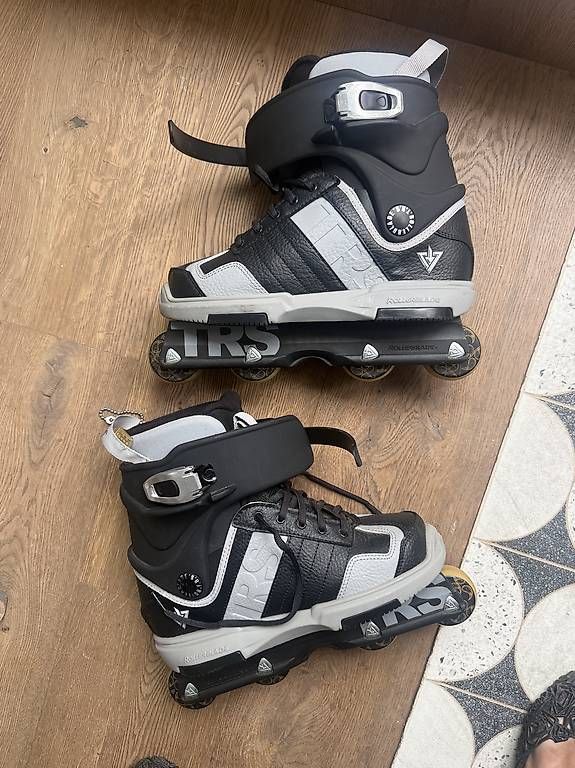 Pattini in linea & Pattini a rotelle: Rollerblade TRS eur40.5 – Usato da Zürich venduto da Sashkica