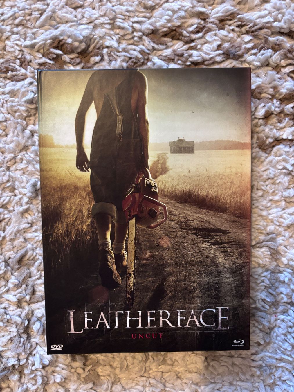 Tutti i DVDs: Leatherface - Uncut Blu Ray und DVD Mediabook – Usato da Varen venduto da bacaduva2007