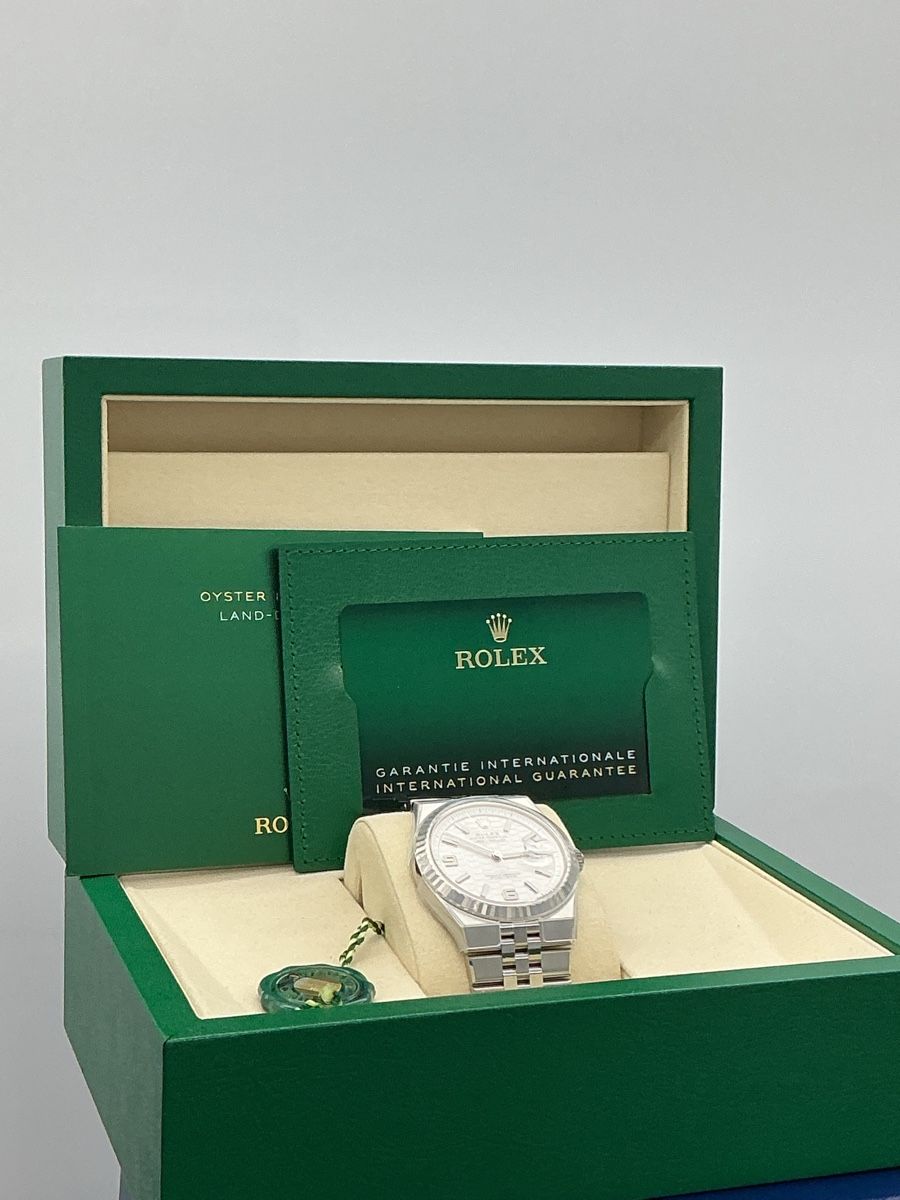 Rolex Montres: Rolex Datejust 41162334 Full Set 2026  – D'occasion à Zürich par watchdealer-24 9