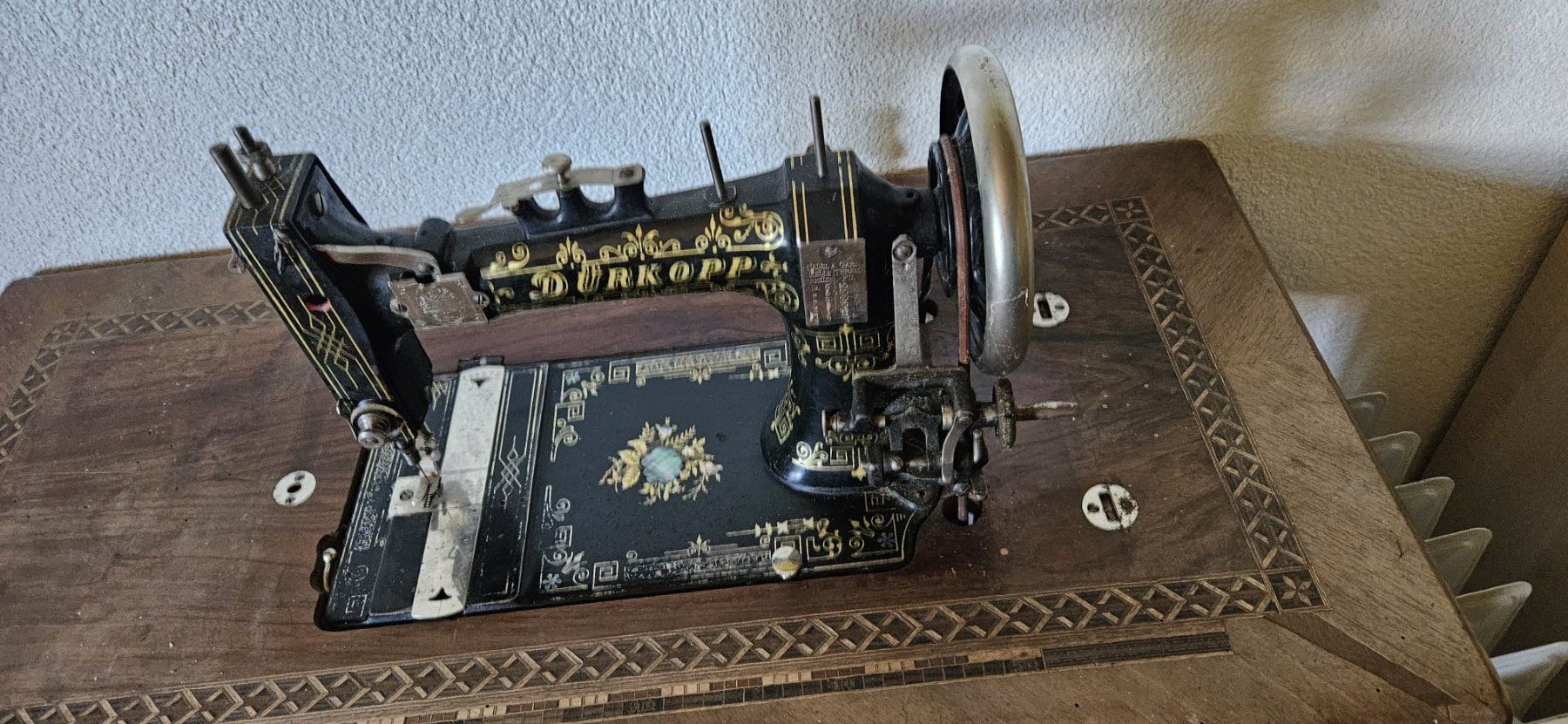 Dürkopp Macchine da cucire: Dürrkopp Nähmaschine um 1890 bis 1910 – Difettoso da Agasul venduto da ire_h9wl 2