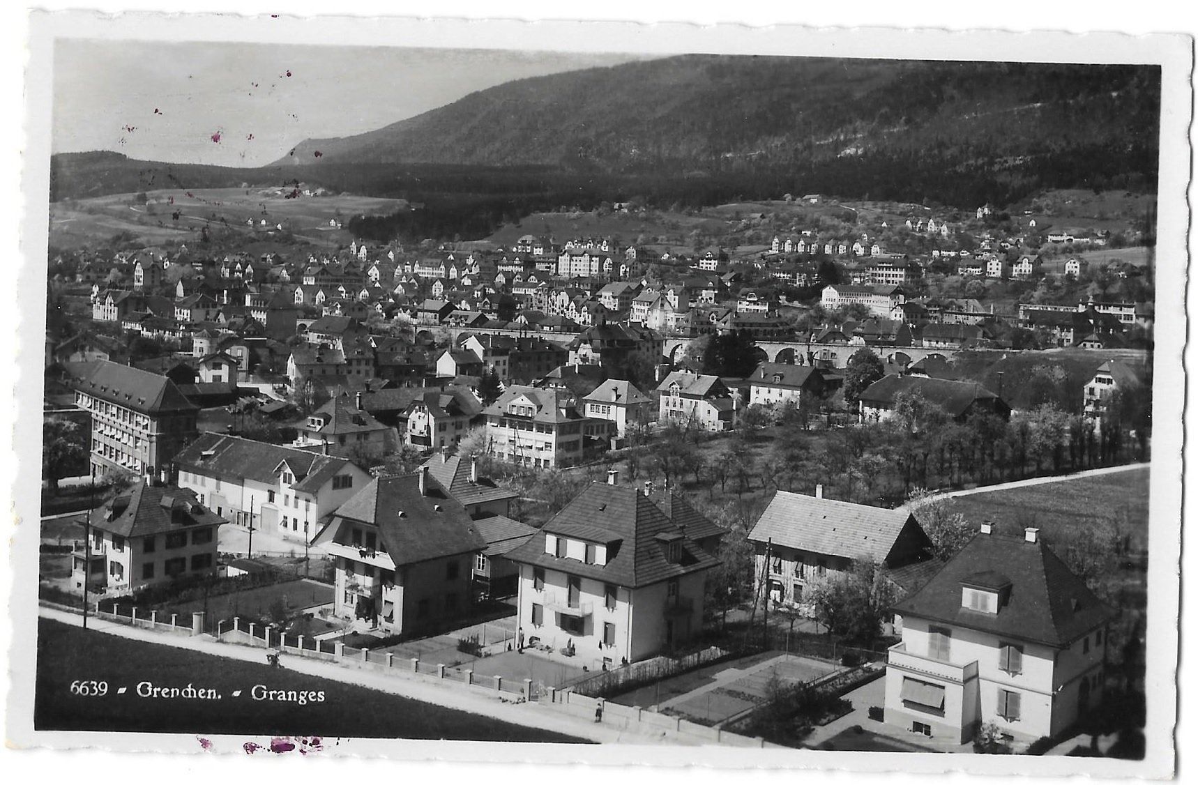 Cartoline postali: Grenchen Teilansicht Feldpoststempel Jagdflieger Kp. 15 – Usato da Olten venduto da clotaldi