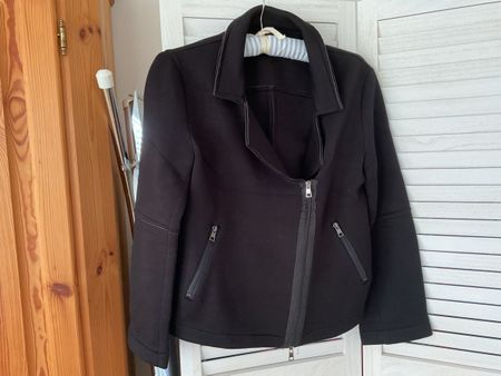 Damen Jacke schwarz Grösse M guter Zustand