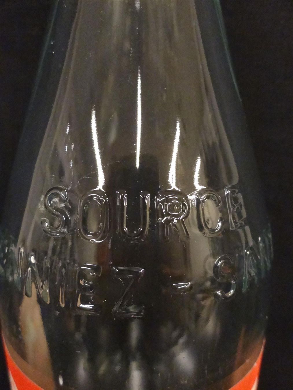 Gläser, Krüge & Flaschen: alte Flasche HENNIEZ SANTÉ 1966 – Gebraucht aus Kerzers von Flaschenposten 9