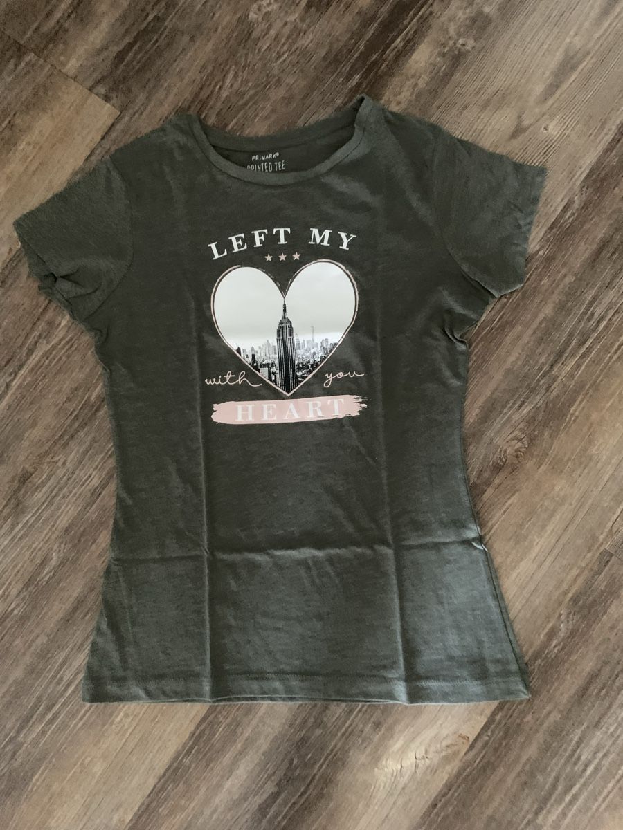 T-shirts: T-Shirt – D'occasion à Emmen par Bgucci_girl