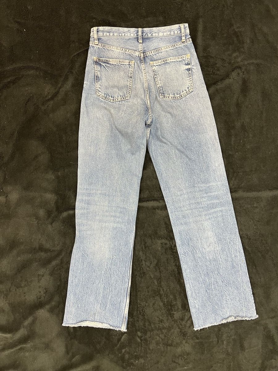 Zara Jeans: ZARA Jeans Straight Cut mit Raw Hem, Grösse  34 – Gebraucht aus Dübendorf von Kos12345 1