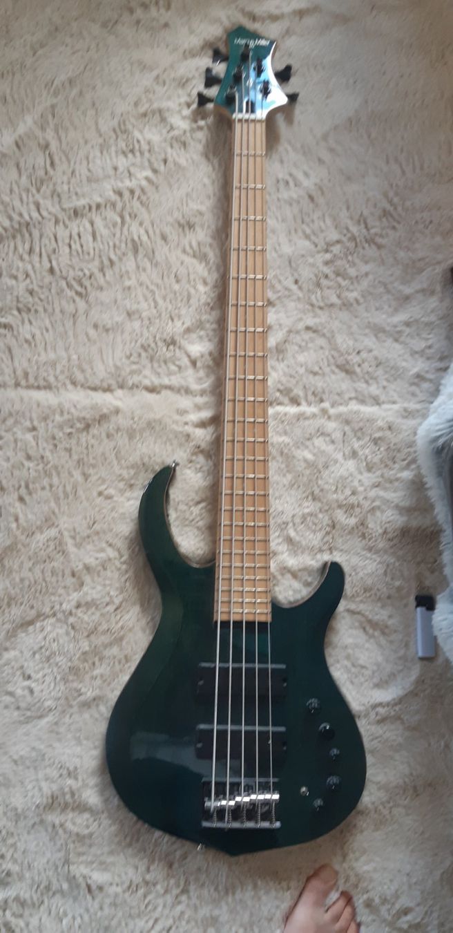 Strumenti musicali: Sire Marcus Miller M2 5 Saiter Bass – Usato da Luzern venduto da pirovino73