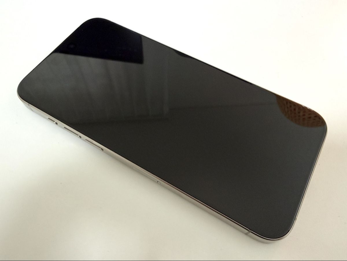 Apple Telefoni cellulari / Smartphones: Apple iPhone 15 Pro Max 512 GB Natural Titanium – Usato da Uster venduto da discus01 3