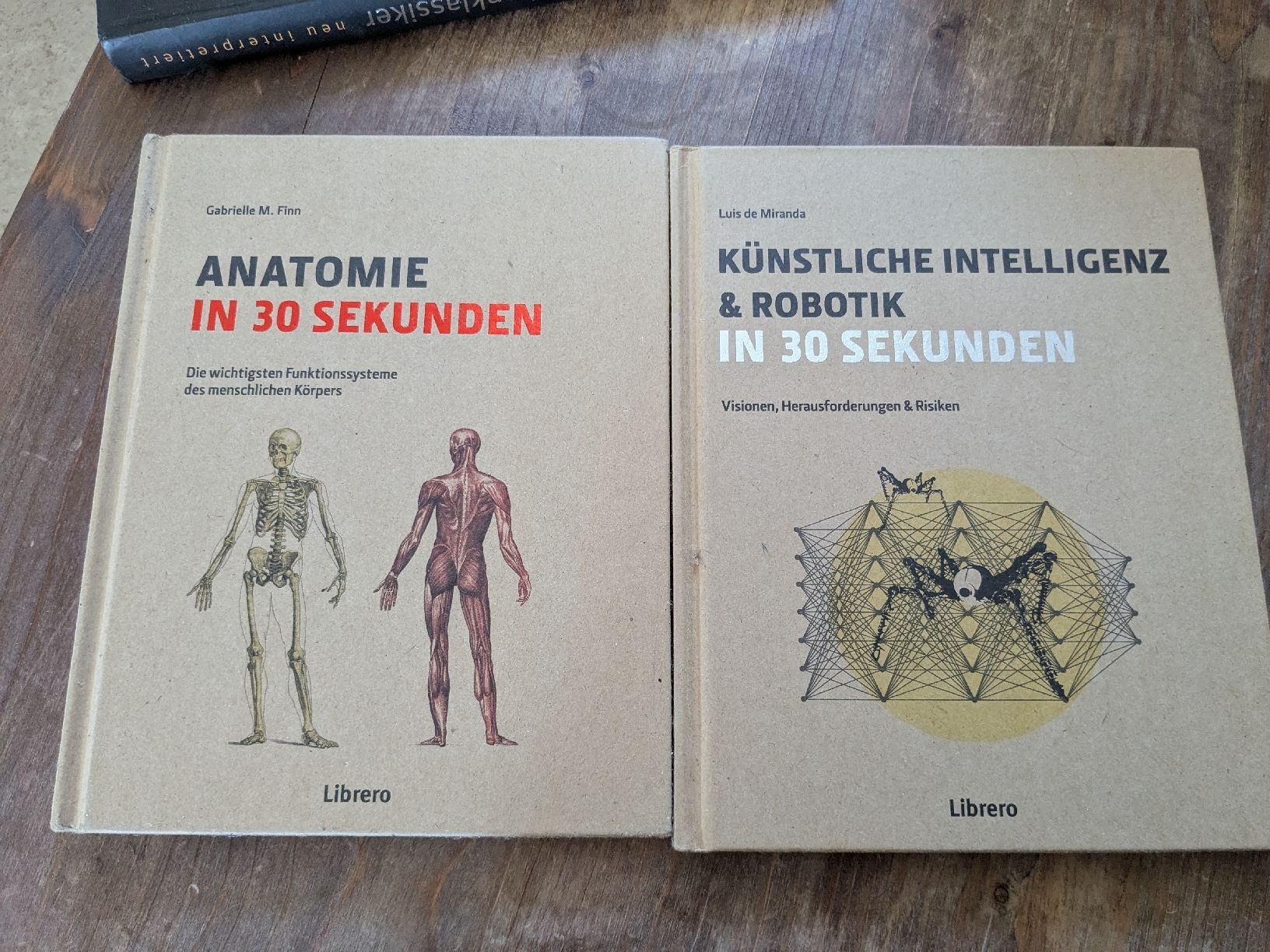 Libri: 2 Sachbücher / Künstliche Intelligenz und Anatomie – Usato da Zürich venduto da Ragna1