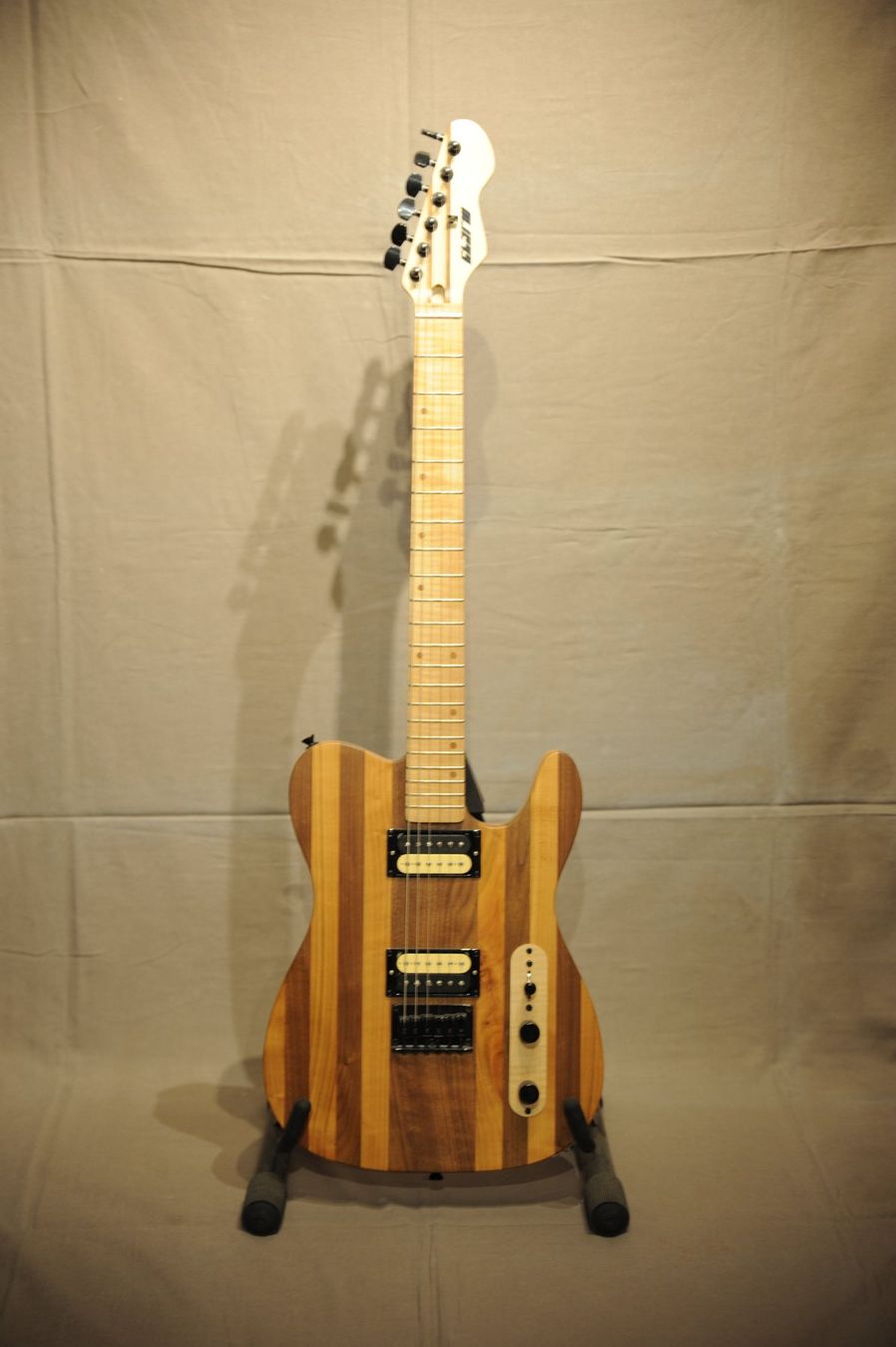 Instruments de musique: Handgemachte T-Style Gitarre – D'occasion à Utzenstorf par stoeffu77