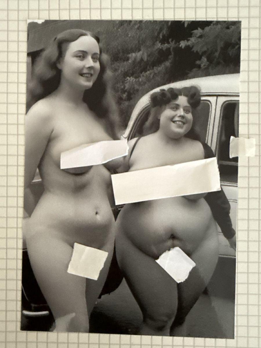 Poster & Bilder: Erotisches Foto  – Neu (gemäss Beschreibung) aus Neukirch (Egnach) von Maxi2009