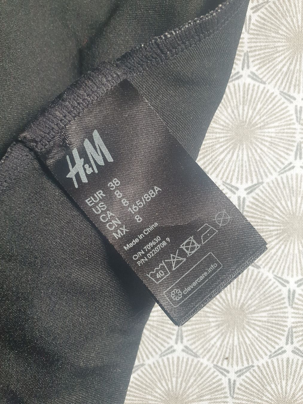 H&M Costumi da bagno & Bikini: Badeanzug H&M NEU G. medium – Nuovo (secondo la descrizione) da Zürich venduto da yoarg 4