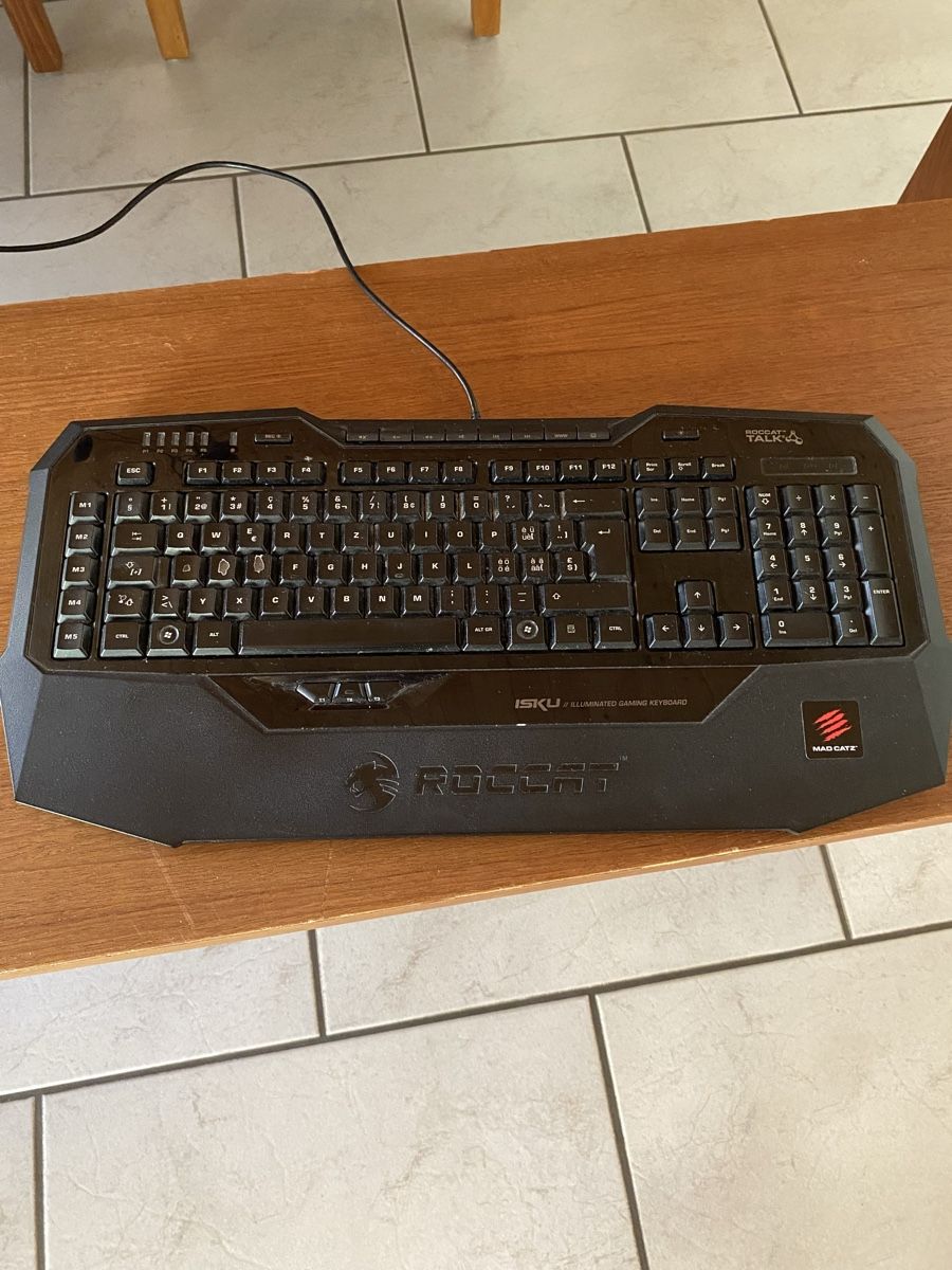 Roccat Claviers: Roccat Tastatur – D'occasion à Gretzenbach par jan187