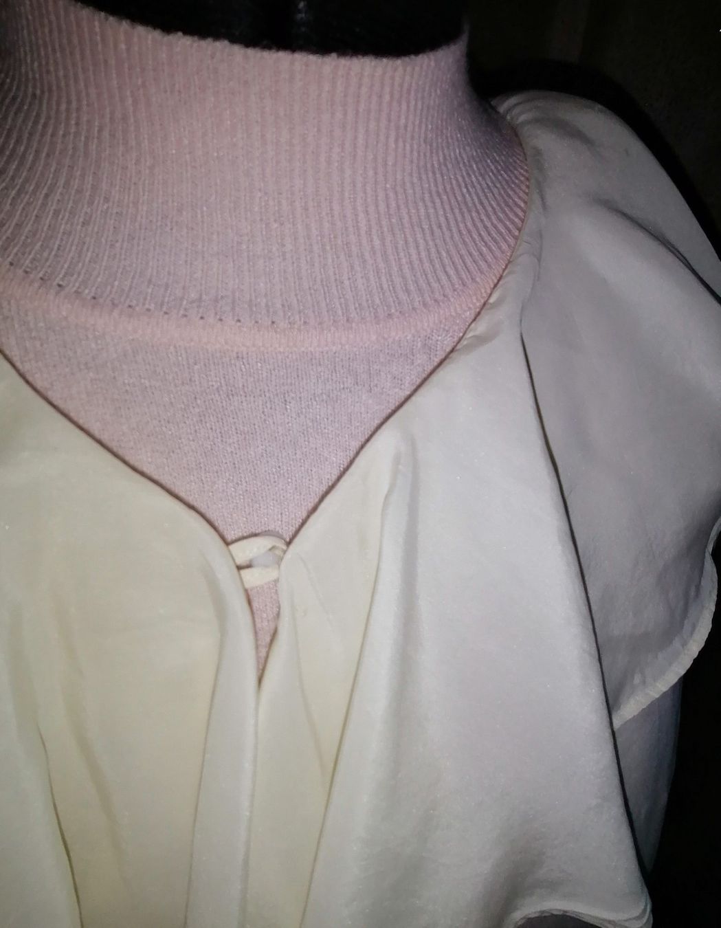 Camicette: Retro Seiden-Bluse Harlekin – Usato da Corcelles-près-Payerne venduto da RxOne_Krs 3