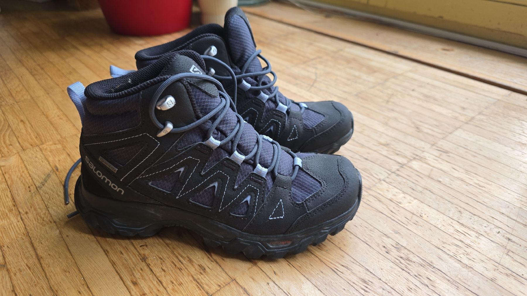 Salomon Scarpe da uomo: Salomon Wanderschuhe Gr.38 (eher 37.5) – Usato da Dübendorf venduto da jep76