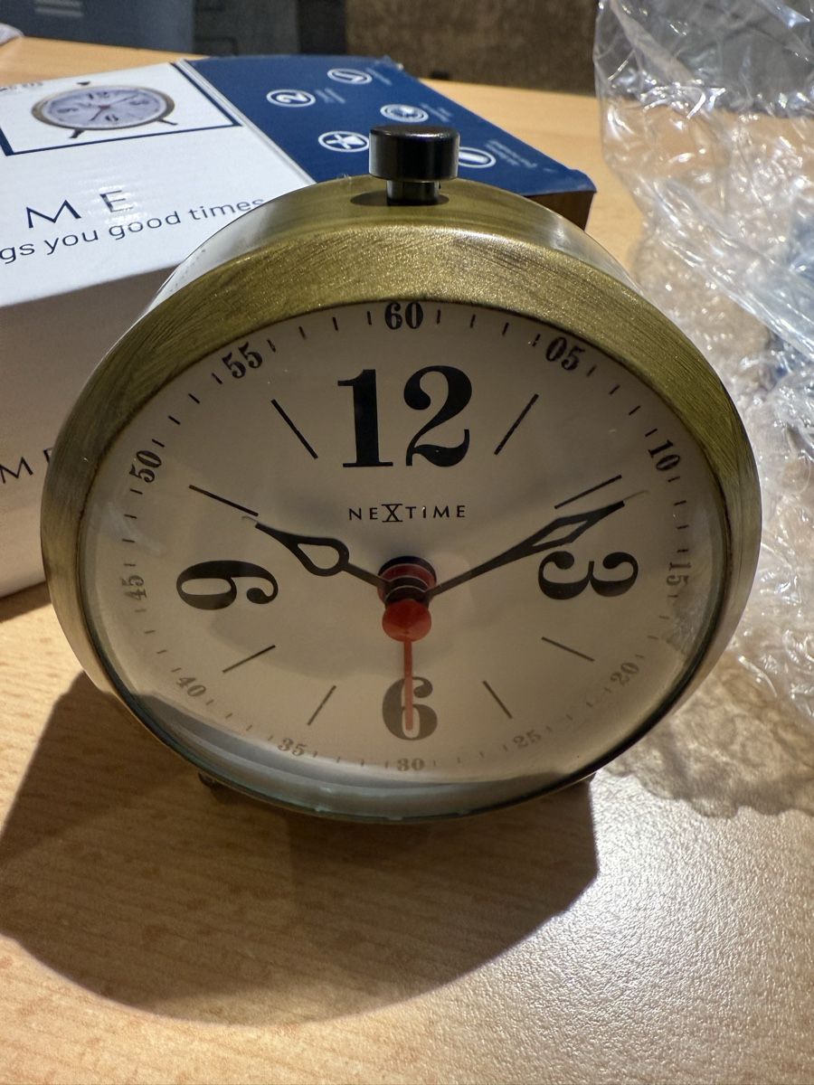 Sveglie: Nextime Wecker, Retro Design, Goldfarben, Neuwertig! – Nuovo e nell'imballaggio originale da Ennenda venduto da SamSam127 2