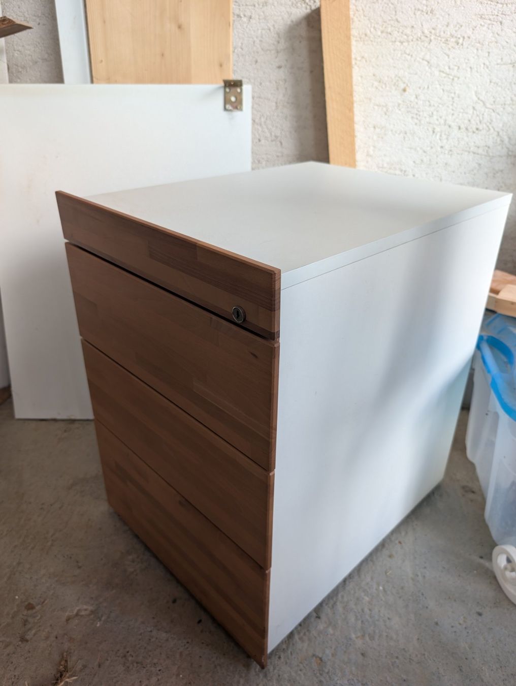 Korpus: Rollcontainer Holz mit 4 Schubladen weiss – Gebraucht aus Unterkulm von nic_72m6