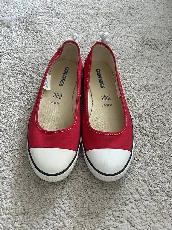 Damenschuhe: Converse Ballerina – Gebraucht aus Schwerzenbach von nic_zt5r
