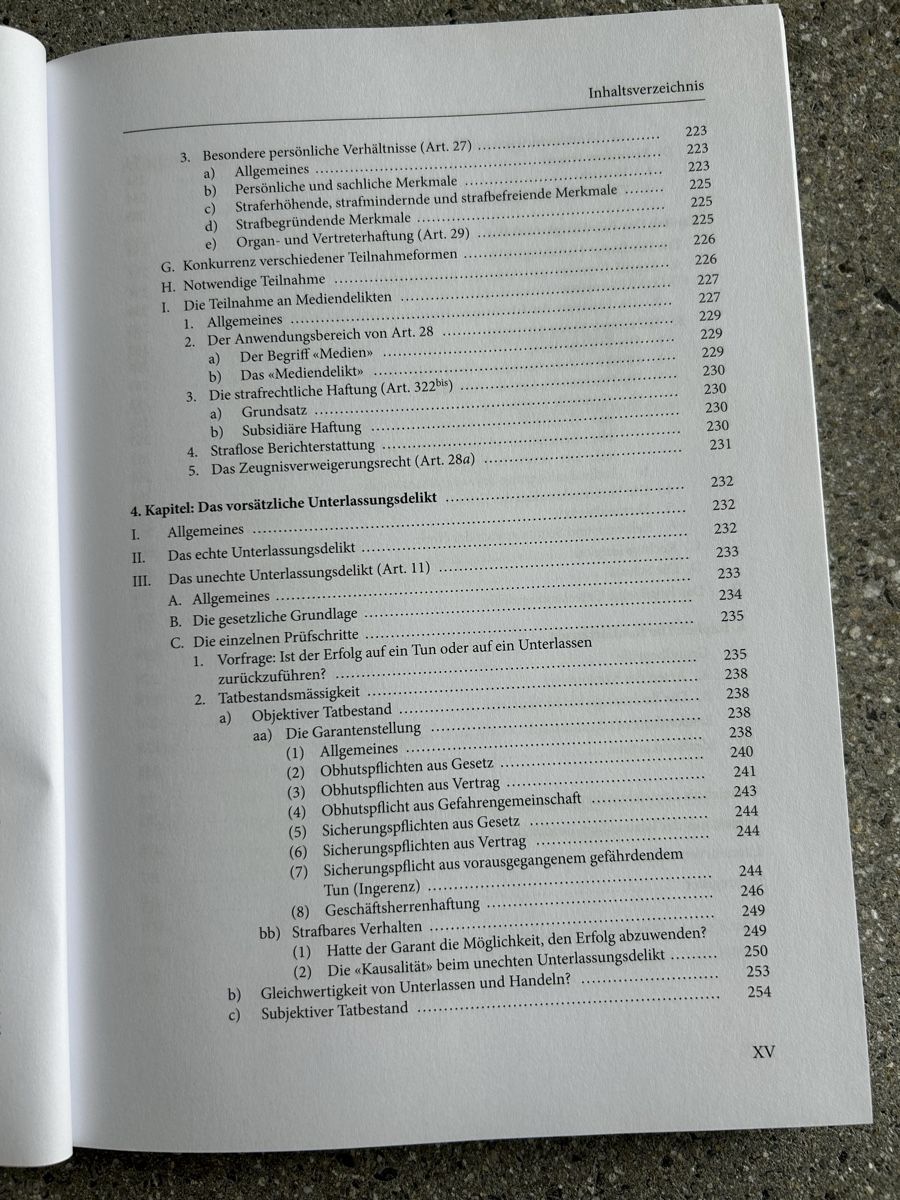 Libri: Schweizerisches Strafrecht Allgemeiner Teil I Trechsel etc. – Usato da Aarau venduto da megandris 7