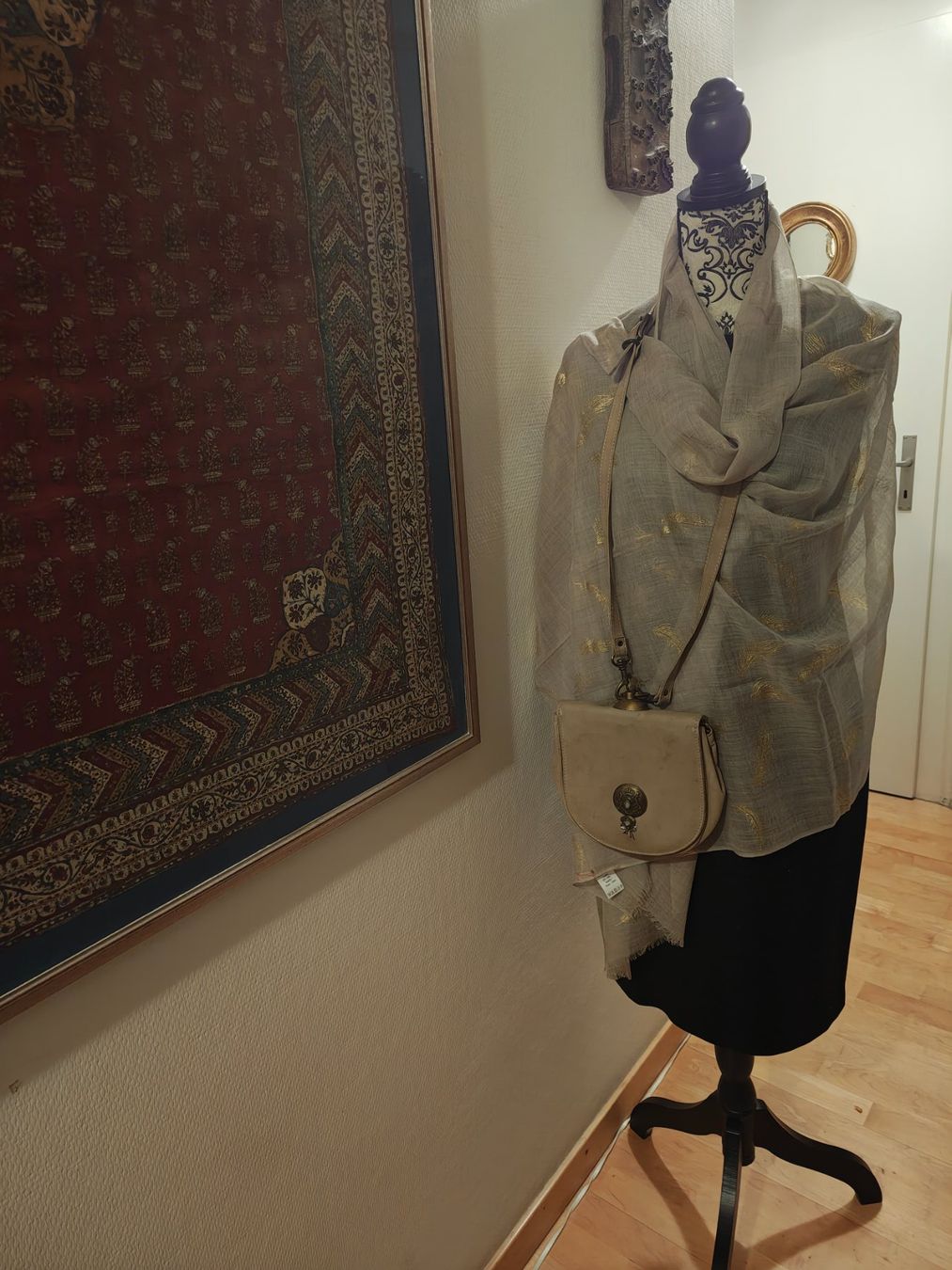 Foulard & Sciarpe: moshi Foulard – Nuovo (secondo la descrizione) da Schaffhausen venduto da sim_j822 3
