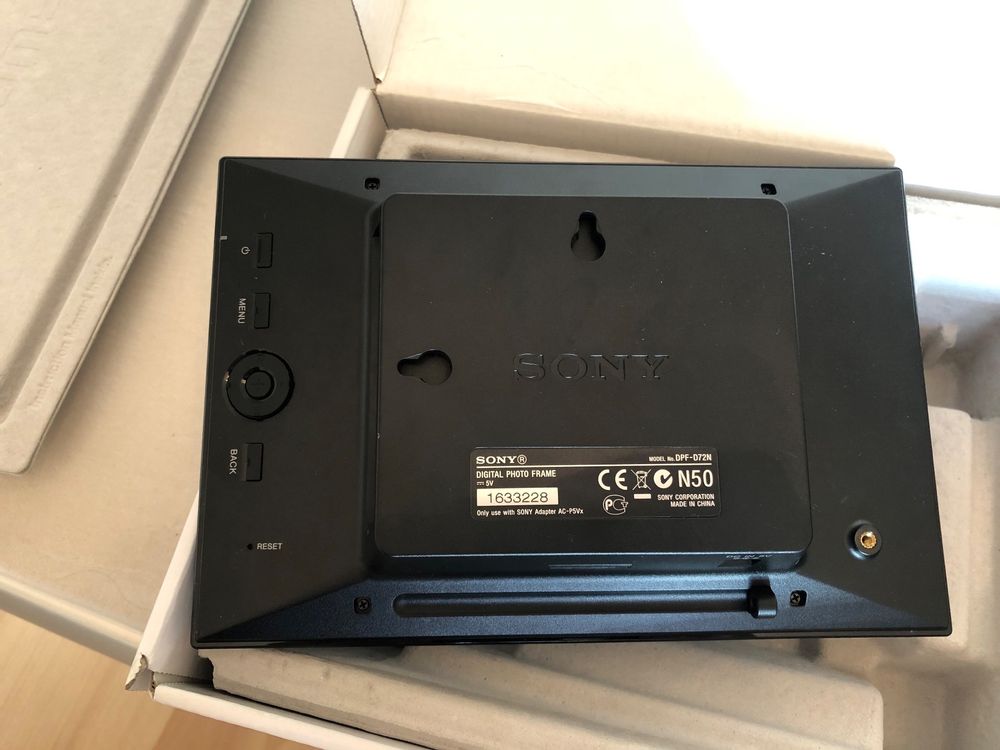 Sony SFrame Dpfd72n digitaler Bilderrahmen Kaufen auf Ricardo